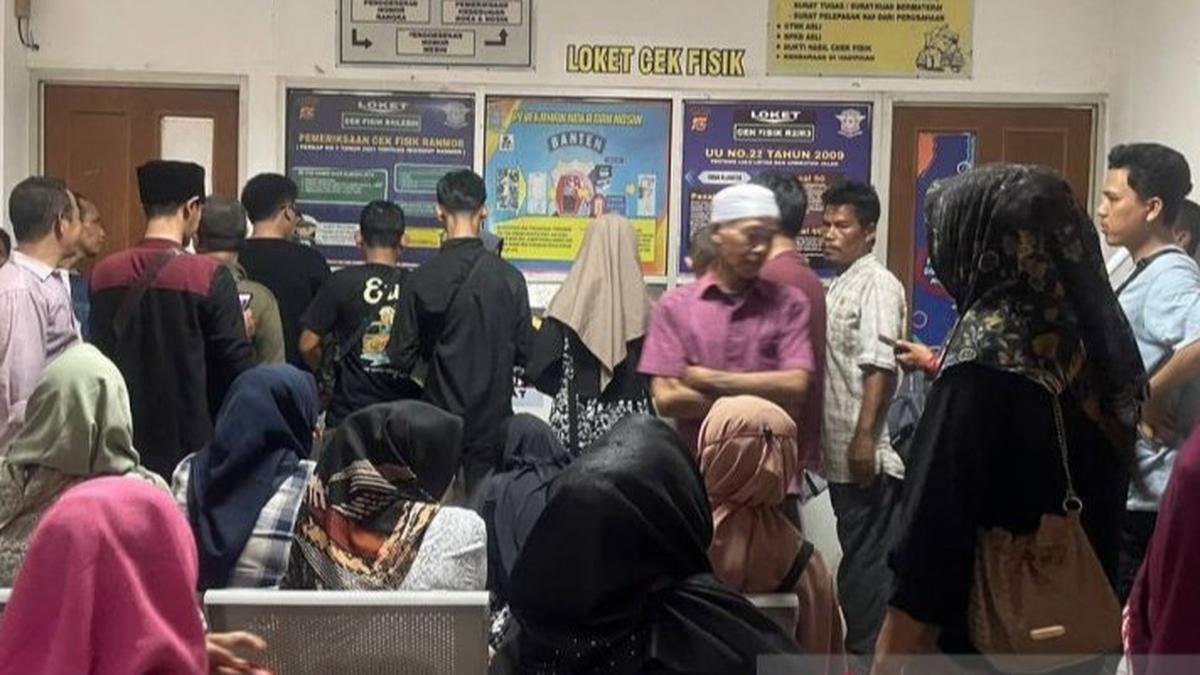 Mengapa Warga Cilacap Antre Berjam-jam untuk Cek Kesehatan Gratis di Jalan A. Yani?